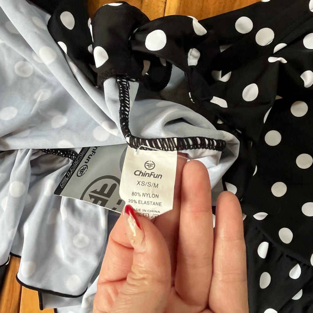 NWT Wrap Swim Skirt - Picture 5 of 8